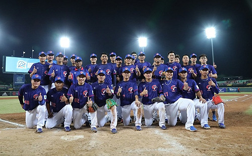 亞錦賽奪冠 蔡總統盼世界12強棒球賽再創佳績