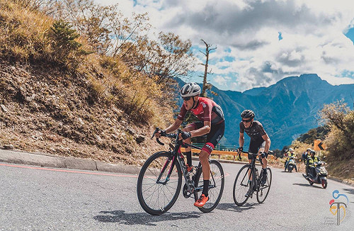 挑戰台灣最高公路自行車賽！10/25 台14甲、太魯閣等路段實施交管