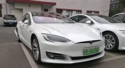 特斯拉Q3扭虧為盈 瞄準中國市場上海工廠提前投產