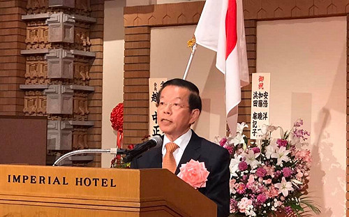 卡神事件 謝長廷 : 政界好像誰肚子痛都扯上謝系