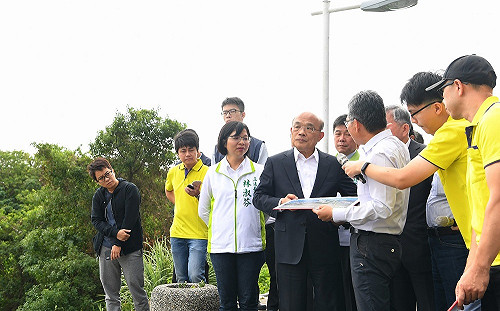 韓國瑜開支票推青年免費遊學 蘇貞昌批：信口開河、亂開支票