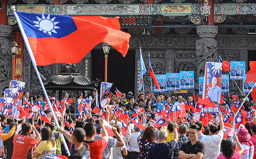 「反清復明、精忠報國」韓國瑜狂酸民進黨 : 只會顧主權