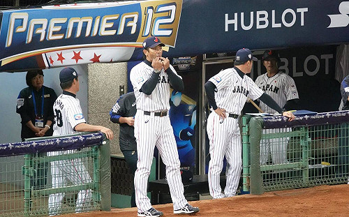 12強／比賽當中吹口哨？日委戰稻葉俏皮動作：以後不做了