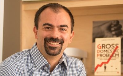 全球第一/義大利公立學校各級學生  每年必修33節氣候變遷課