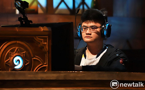 《爐石戰記》正式開打！大師職業賽首週12強複賽名單出爐