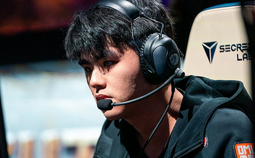 《英雄聯盟》選汎也不行？LWX遭Uzi狂粉進攻