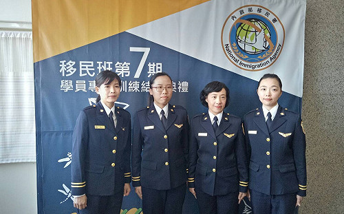 「新」力加入移民官行列 兩位新住民媽媽苦讀通過特考