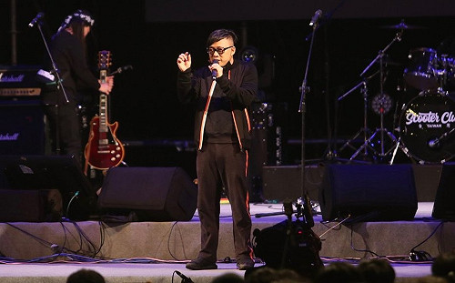 合唱願榮光歸香港 林夕：堅持才有希望