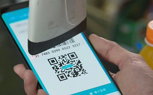 國人熱愛行動支付　去年交易金額突破1千億創新高