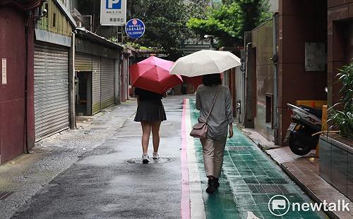 華南雲雨區東移台灣 中部以北短暫雨機率提高
