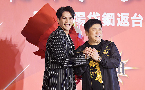 日職／胡瓜親臨記者會當「翻譯」　陽岱鋼：他比我懂棒球