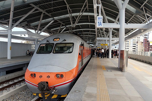 通勤族注意！12/20起台鐵180班次時刻微調