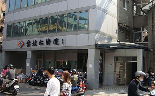 萬華仁濟醫院火警  疏散170人