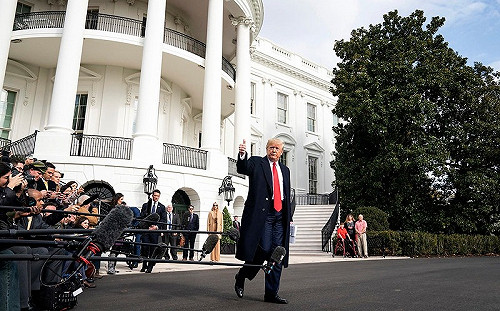 香港選後川普首表態：我們與民主抗爭者站在一起