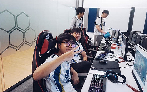 《英雄聯盟》老闆不發薪？MEGA回擊：Riot連MSI的獎金都還沒給我們