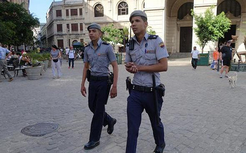 古巴允警察未經法院許可作監控 美批評間諜行為