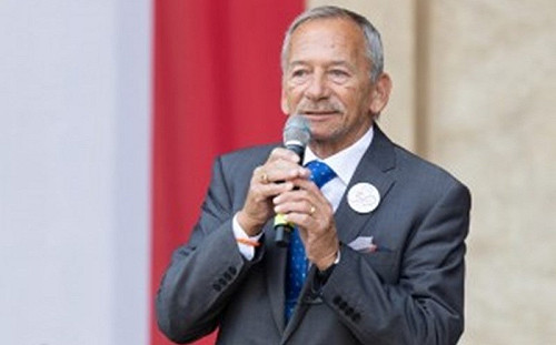 捷克參議院議長擬訪台 總統總理齊反對