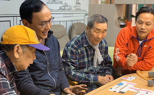 綠營推「下架吳斯懷」運動  朱立倫酸：民進黨的對手叫韓國瑜