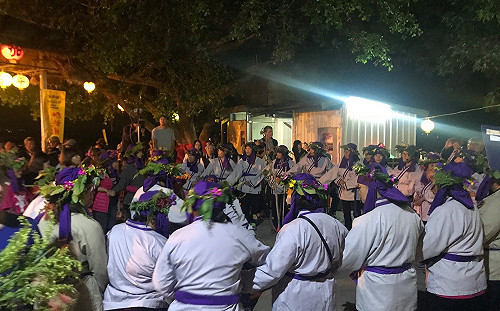 星空下賞原民歌謠舞蹈！屏東縣馬卡道族夜祭12/10神秘登場