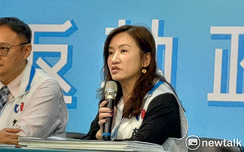 政務官沒考績獎金  王淺秋怨:被白罵好多天