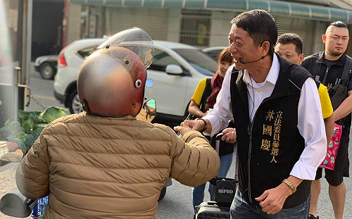 (影) 侯友宜「獻聲」相挺 嘉縣立委候選人林國慶士氣大振