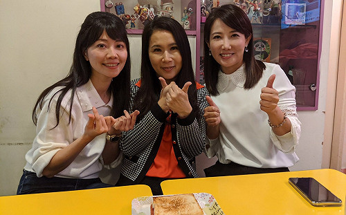 認同郭董托育政策！高嘉瑜拜會郭台銘 合體郭家軍直播