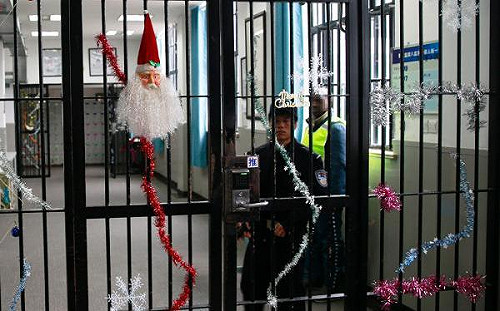 上海監獄被爆血汗工廠想漂白  出動受刑人大讚牢獄生活