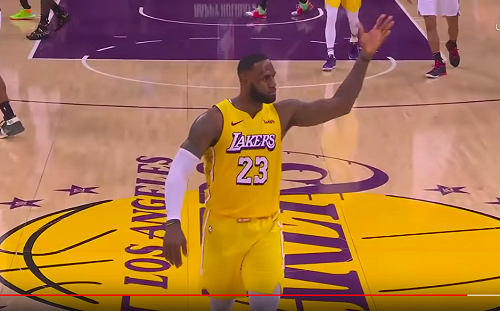 NBA／詹皇開場被撞到舊傷發作　三分球打鐵創生涯最差(影)