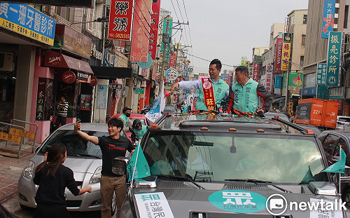 柯媽、妻子總統票不同調 柯文哲：夫妻也不一定投同一黨