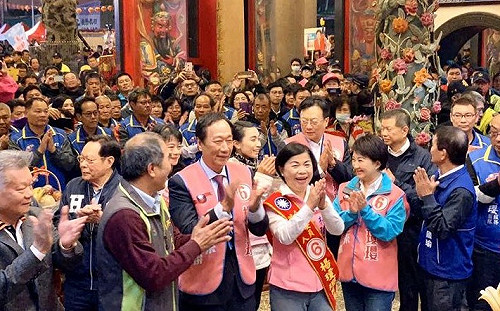 遭郭董酸忙著結婚生子 范雲力挺洪慈庸:到底關你什麼事?