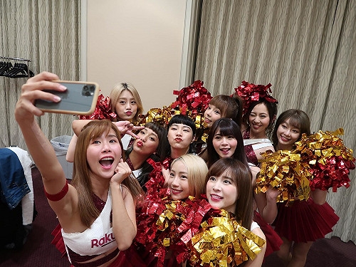 多圖/樂天女孩登日!東京熱舞四射 日本人直呼地表最正