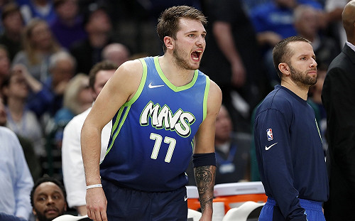 NBA/罰超重!沈不住氣怒推金童 勇士小將付出慘痛代價(影)