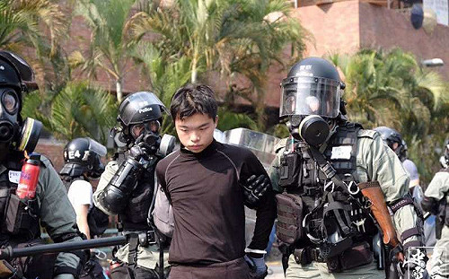 港警首次偵破反送中示威者通訊站