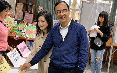 讚台灣民主真諦　朱立倫：投完票後大家都能團結在一起