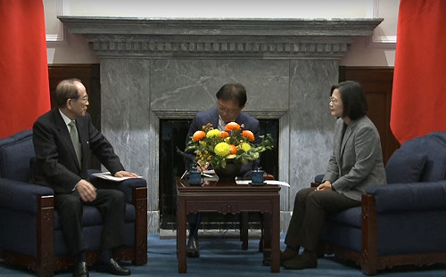 (影) 日本交流會長賀連任  蔡英文：台灣人展現捍衛主權決心