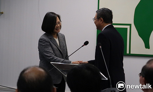 蔡英文：不喜歡對手而投我們 不能簡化為無條件支持