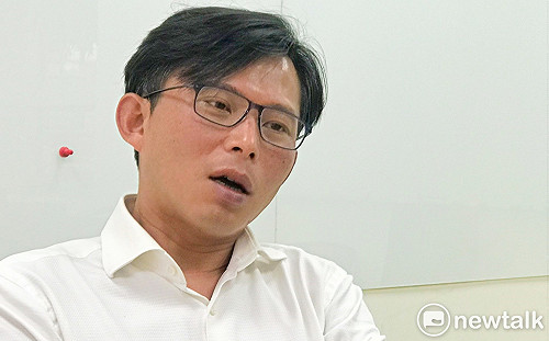 擔任立委最後一天感性發文！黃國昌爆存款少了數百萬