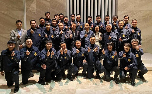 韓國瑜與國安特勤感性道別 韓粉盼「特勤吳彥祖」留下