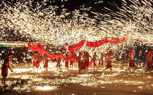 武漢肺炎》防疫情蔓延　南投燈會重頭戲「重慶銅梁火龍」取消