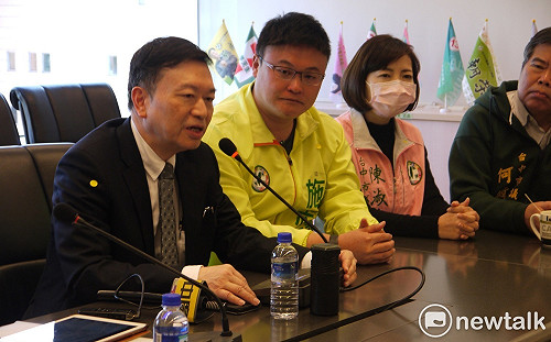 打臉柯文哲!中市醫師聚會幾乎不戴口罩 理事長:若社區感染才需要