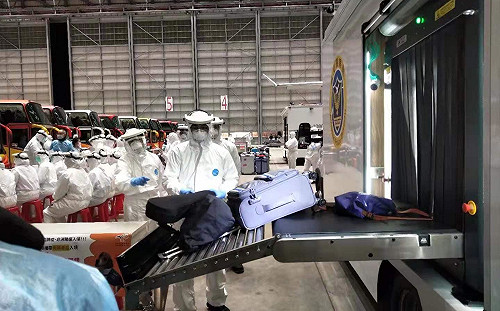 肺炎擴大影響身分認同  陸配家庭：「感覺像瘟疫一樣被拋棄」