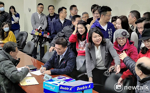 正式登記選主席 郝龍斌:無私尋找國民黨中興之主