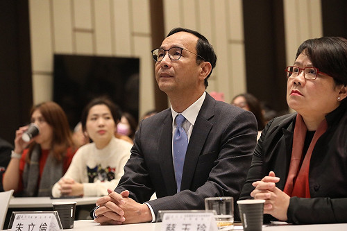 任何口水都是內耗  朱、郝齊喊:國民黨應全力幫政府