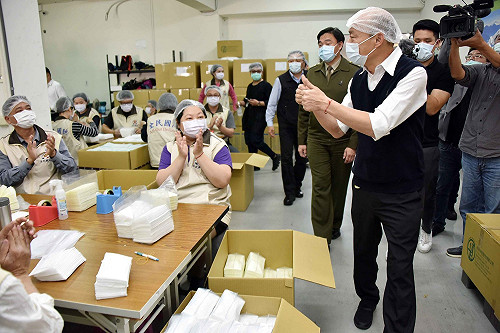 二階罷免連署突破法定門檻  韓國瑜回應媒體「謝謝」二字後快閃