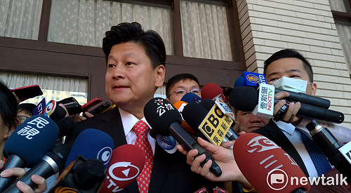 被金溥聰暗諷病毒  傅崐萁這樣說