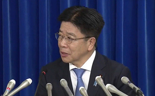 日本厚生省大臣：醫院發生102起集體感染 逾550名醫護確診