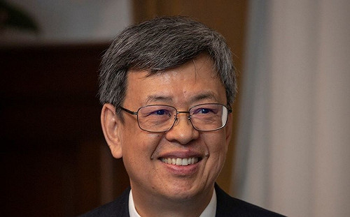 「要柯文哲回去看書」 陳建仁Research.com 台灣醫學排名第一、連自己書籤也都露