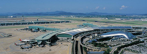 武漢肺炎》管控更嚴！所有旅客入境南韓皆須檢查健康