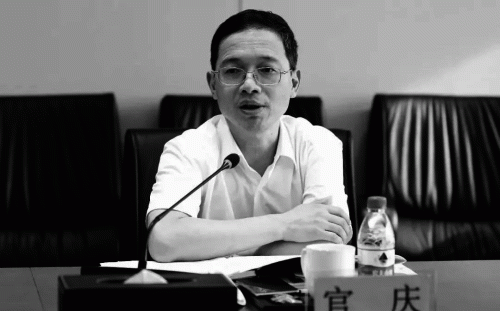 中國外交部發言人華春瑩丈夫官慶   因病逝世享年55歲