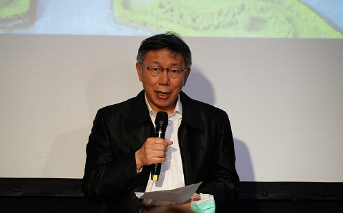 下令師生戴口罩？ 柯：每天須28萬片 考量有無必要性、經費、買不買得到